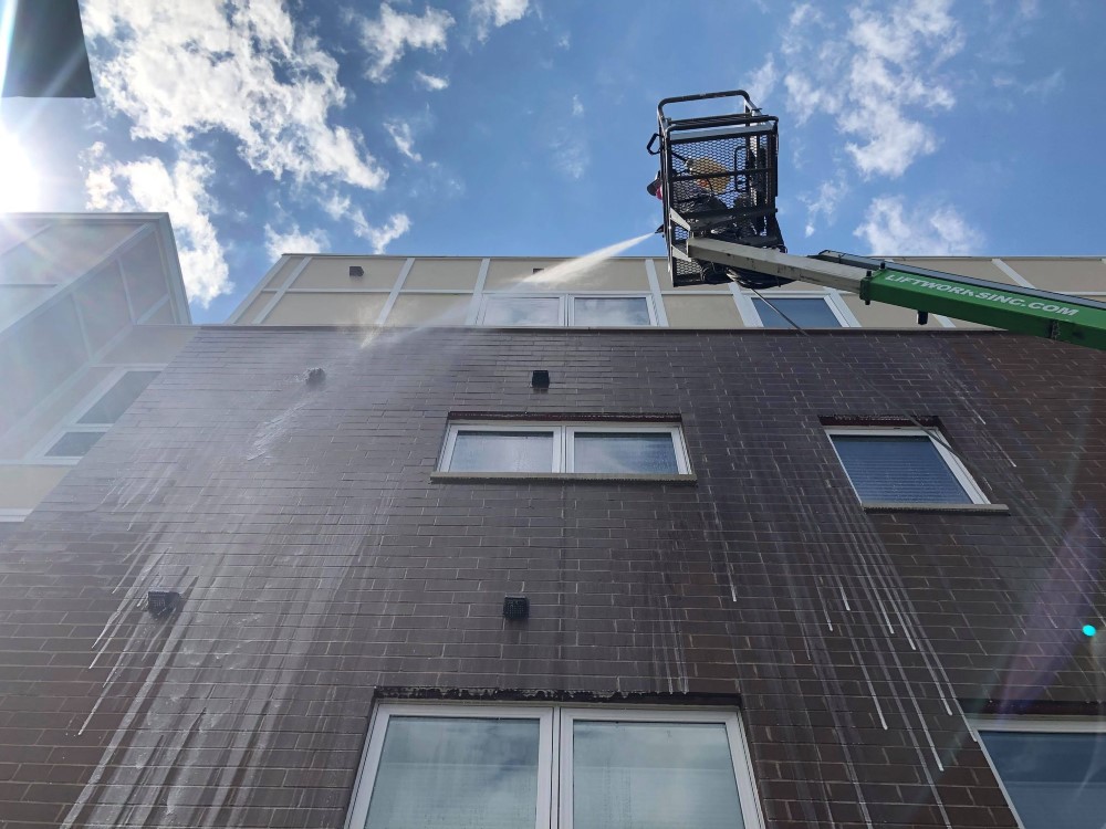 Commerical pressure washing photo